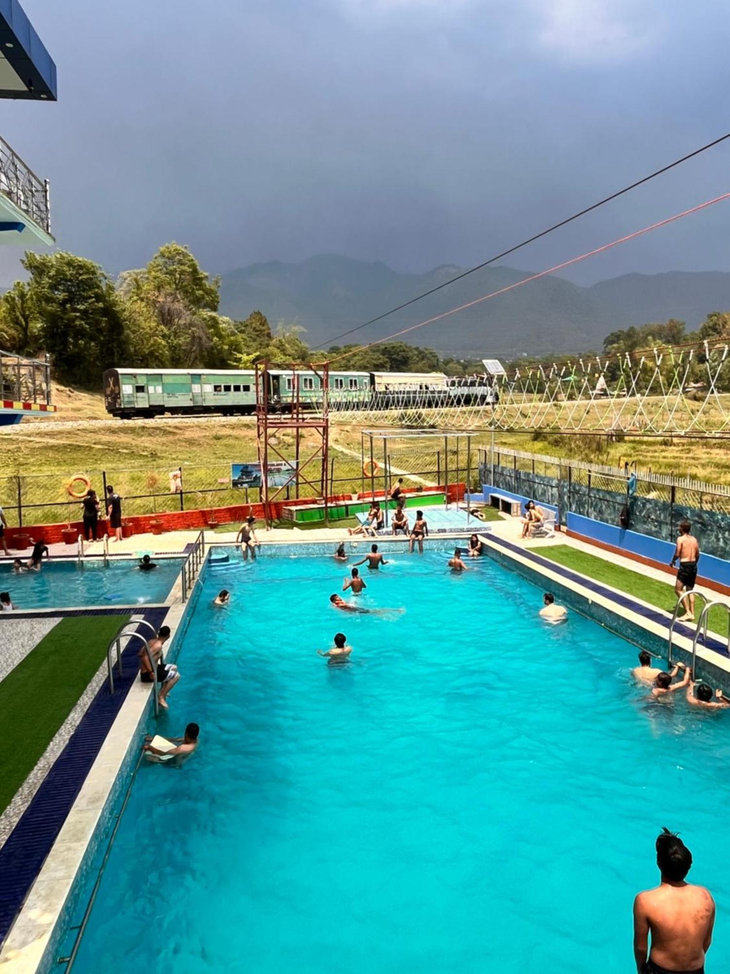 Hotel Waterland Aiju Exterior photo